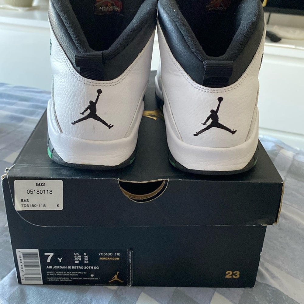 **SOLD**LIGHTLY WORN :: Size 7 Air Jordan 10 Retro 30th GG